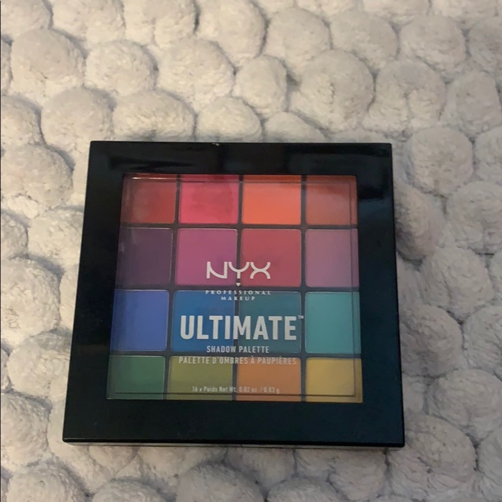 makeup pallet